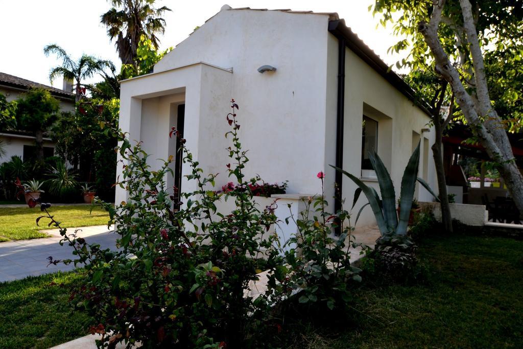 Casa Degli Avi Don Neli, Immersa Nella Natura Modica Værelse billede