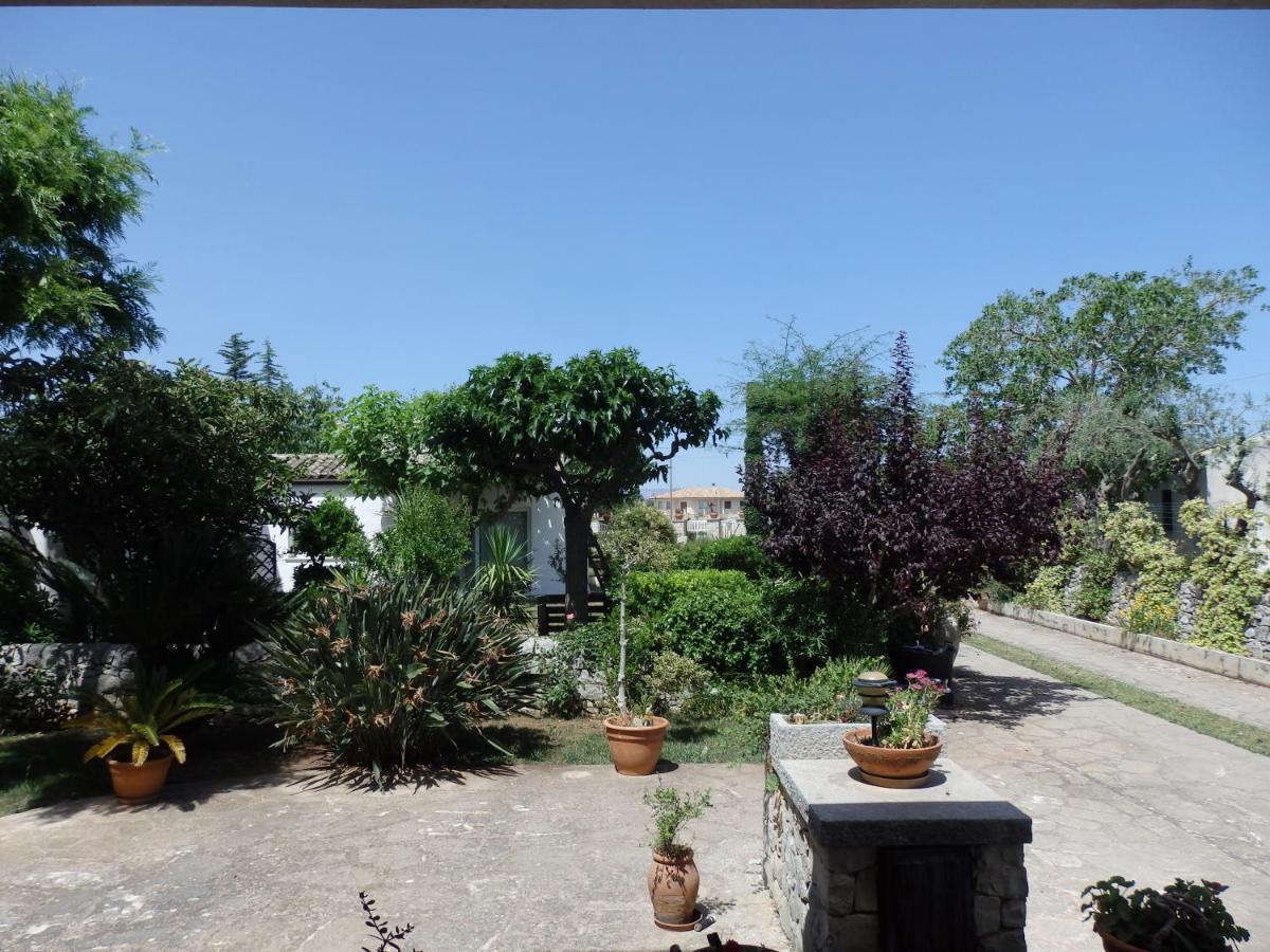 Casa Degli Avi Don Neli, Immersa Nella Natura Modica Eksteriør billede