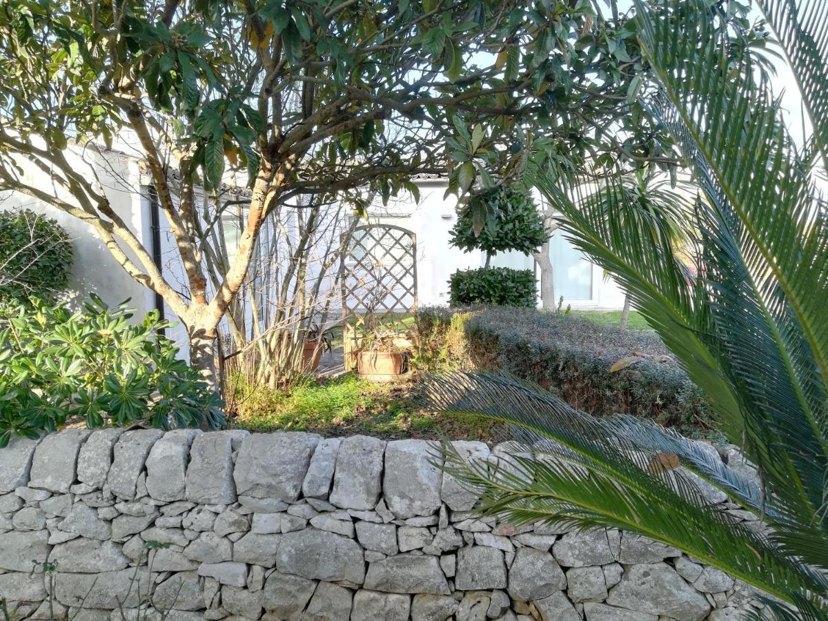Casa Degli Avi Don Neli, Immersa Nella Natura Modica Eksteriør billede
